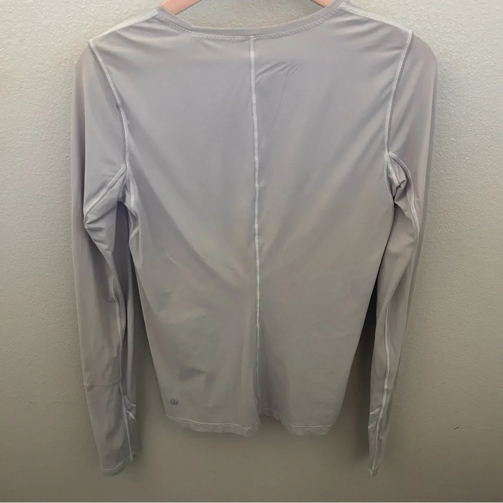 Lululemon Runbeams Long Sleeve‎ with Thumbholes
